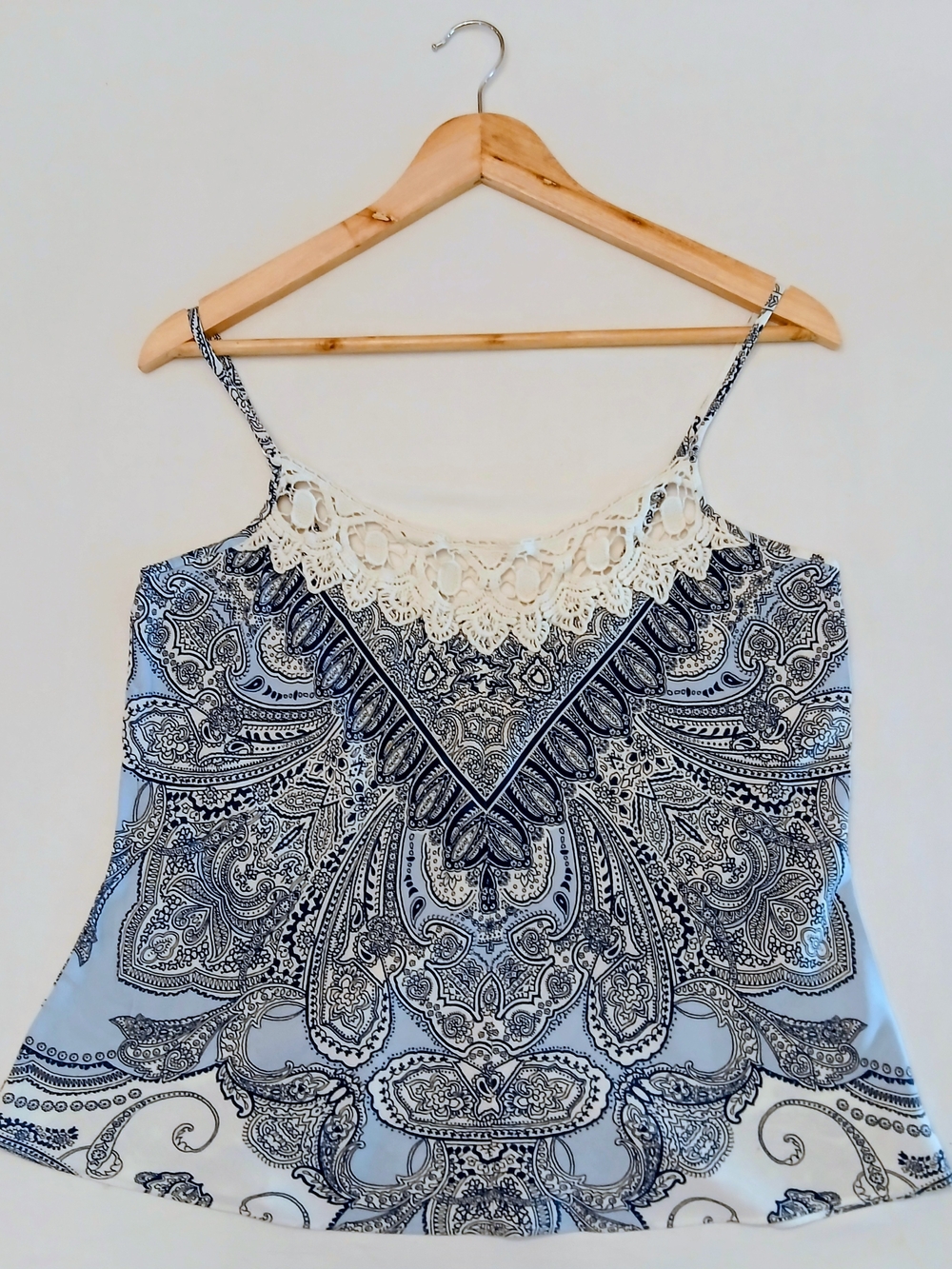 In Bloom by Jonquil Paisley Crochet Lace Trim Cami Tank Top